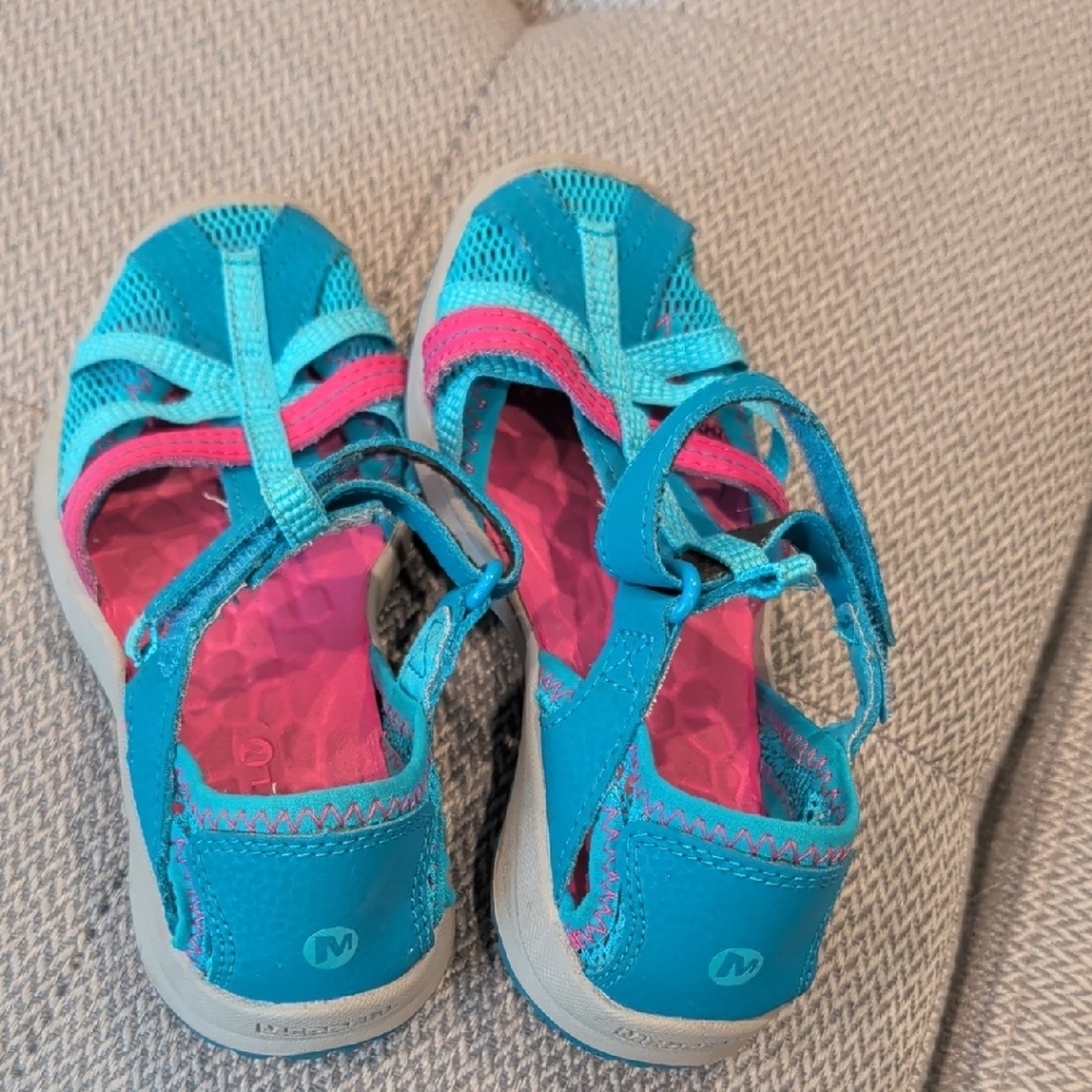 Merrell Kids Sandals in Blue and Pink